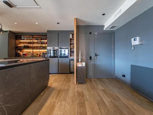 Ático en venta en Badalona, Port. Exclusivo ático con doble terraza junto al Port de Badalona. Áticos.