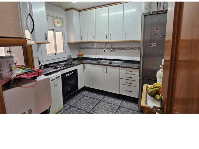 Ático en venta en Badalona, Llefià. ATICO CON ASCENSOR Y TERRAZA CON VISTAS!. Áticos.