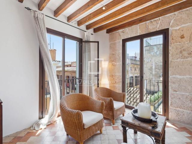 Ático en venta en Baleares Palma de Mallorca, El Sindicat. Exclusivo ático dúplex en venta en Sindicat, Palma, con terraza privada de 40 m y vistas panorámicas. Áticos Palma de.