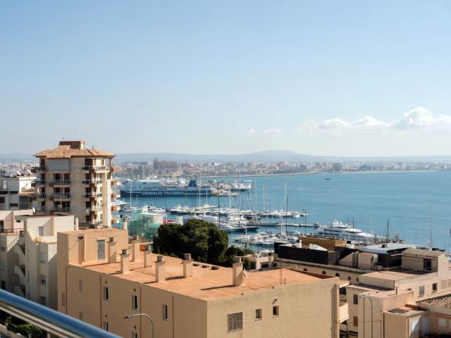 Ático en venta en Baleares Palma de Mallorca, Porto Pi. Ático con vistas panorámicas al mar. Áticos Palma de.