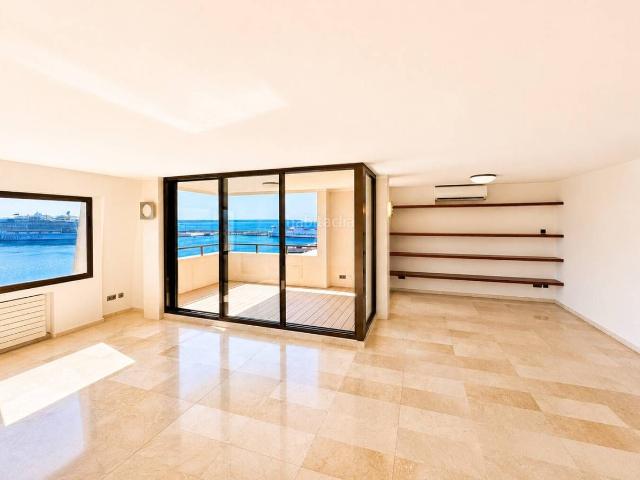 Ático en venta en Baleares Palma de Mallorca, Porto Pi. El ático donde el puerto de Palma entra por cada ventana. Áticos Palma de.