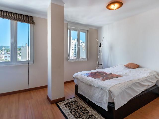 Ático en venta en Baleares Palma de Mallorca, Son Armadams. Luminoso Apartamento Reformado en Son Armadams con Vistas Abiertas y Terraza. Áticos Palma de.