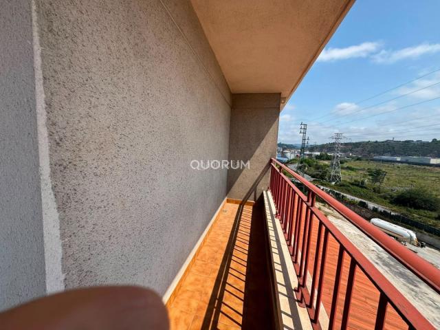 Ático en venta en Barakaldo, Burtzeña. Ático de 4 Habitaciones con Garaje y Trastero. Áticos.