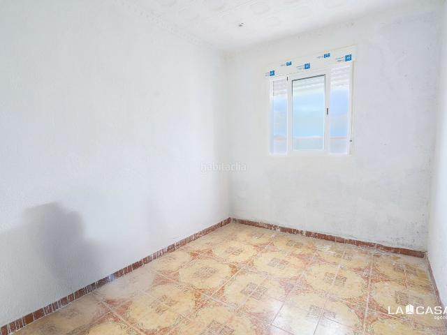 Ático en venta en Barcelona, Carmel. Piso de 48m2 en venta en Calle de la Gran Vista. Áticos.