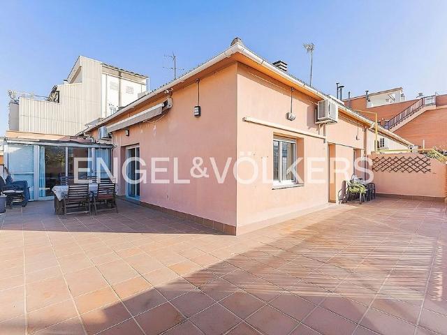 Ático en venta en Barcelona, de 118 m² 3 habitaciones por 675.000