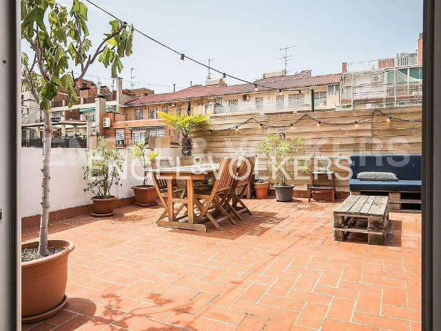 Ático en venta en Barcelona, de 120 m² 3 habitaciones por 790.000