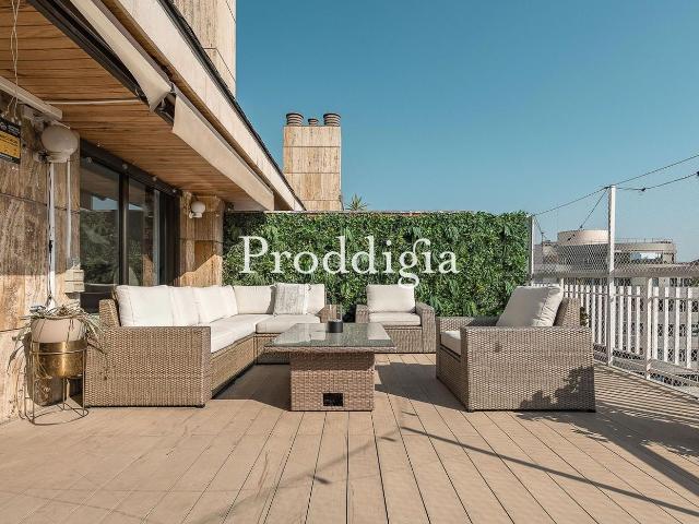 Ático en venta en Barcelona, Fort Pienc. Ático exclusivo con terraza en la Dreta de lEixample. Áticos.