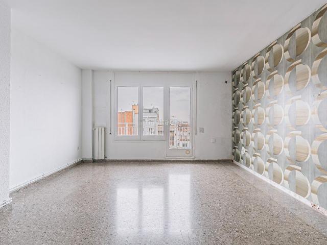 Ático en venta en Barcelona, Sagrada Família. Ático en venta en Sagrada Família con 4 habitaciones y terraza, Barcelona. Áticos.