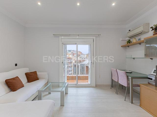 Ático en venta en Barcelona, Sagrada Família. Exclusivo ático con terraza en frente la Sagrada Familia. Áticos.