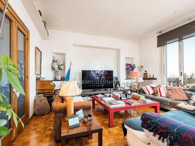 Ático en venta en Barcelona, Sant Gervasi Galvany. Ático dúplex con 3 terrazas para personalizar en Diagonal Turó Park. Áticos.