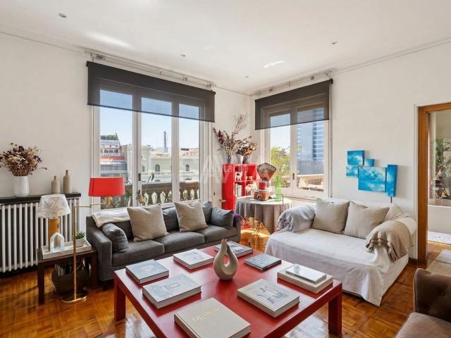 Ático en venta en Barcelona, Sant Gervasi Galvany. Ático Francesc Macia Activo Residencial Único. Áticos.