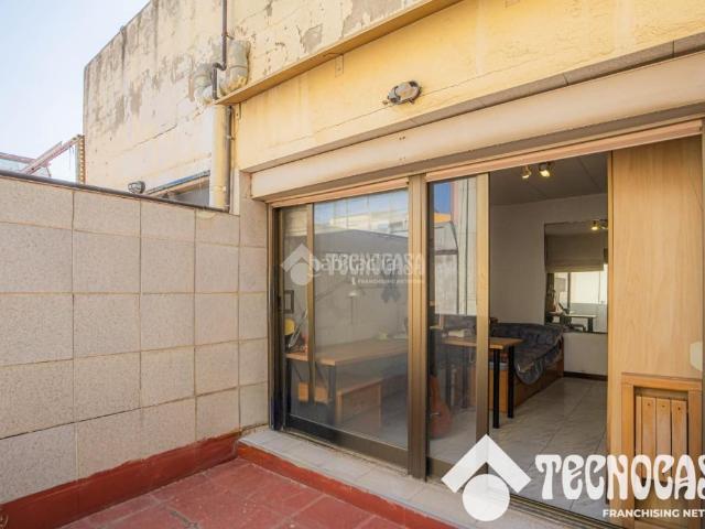 Ático en venta en Barcelona, Sants. Ático en venta en Barcelona. Áticos.