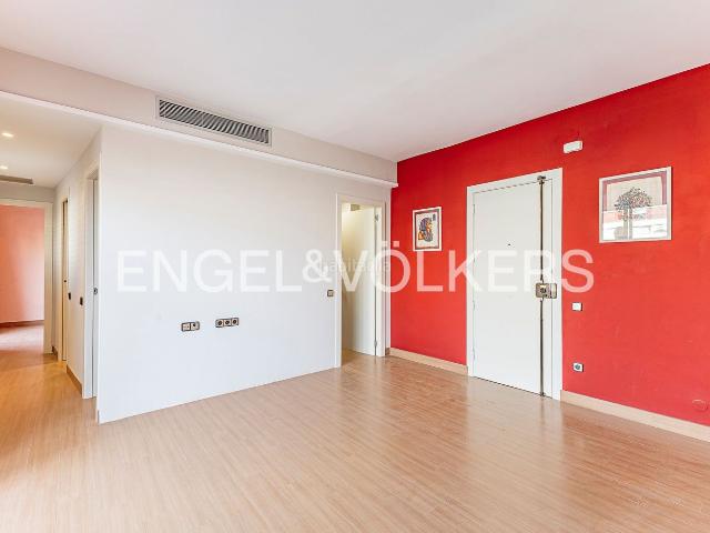 Ático en venta en Barcelona, Sarrià. Acogedor ático reformado en el casco antiguo de Sarrià. Áticos.