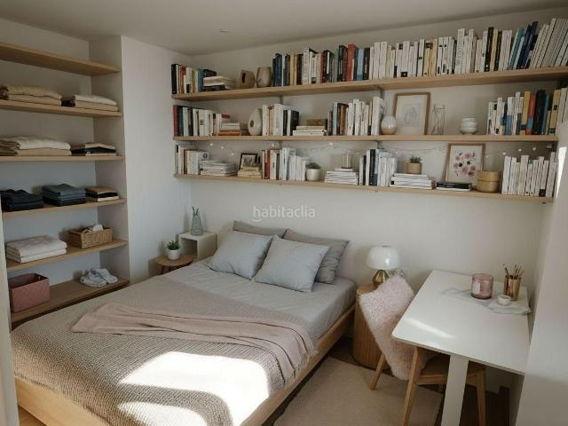 Ático en venta en Barcelona, Turó de la Peira. Tu primer ático soñado en el distrito de Nou Barris luz, terraza privada y reforma impecable. Áticos.