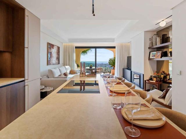 Ático en venta en Benahavís, La Quinta. Ático con vistas al mar en La Quinta, Benahavís en venta. Áticos.