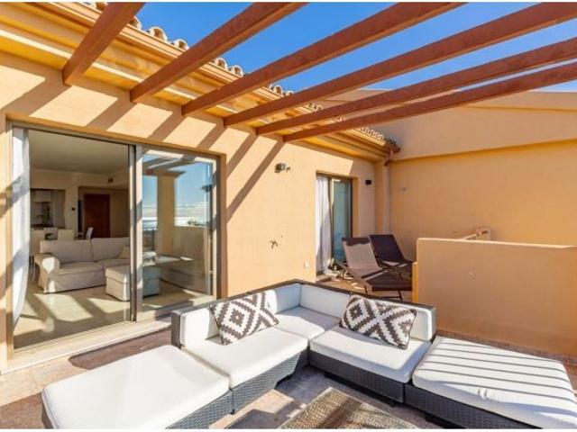 Atico en Venta en Benahavís, Málaga