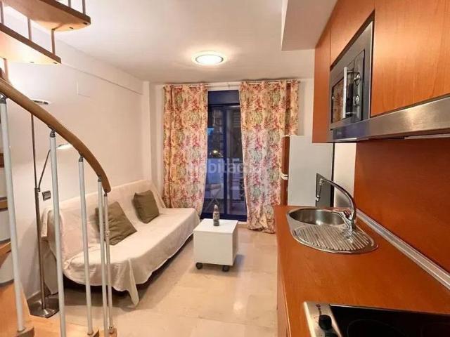 Ático en venta en Benalmádena, Cortijo Torrequebrada. Ático dúplex con licencia en venta en Benalmádena. Áticos.