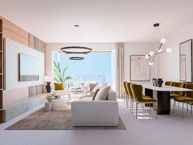 Ático en venta en Benalmádena, Montealto Monterrey. Ático de 3 dormitorios, 2 baños, solarium. Espectaculares vistas al litoral de Benalmádena. Áticos.
