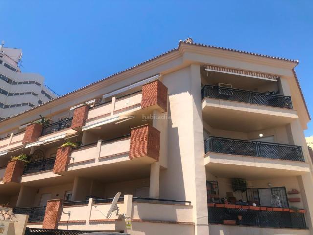 Ático en venta en Benalmádena, Puerto Marina. PISO EN PRIMERA LINEA DE PLAYA EN BENALMADENA. Áticos.