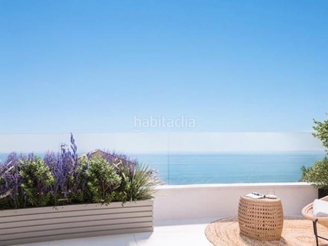 Ático en venta en Benalmádena, Puerto Marina. VIVIR DE LUJO JUNTO AL MAR. TU PUERTA AL PARAÍSO COSTERO DE PUERTO MARINA !. Áticos.