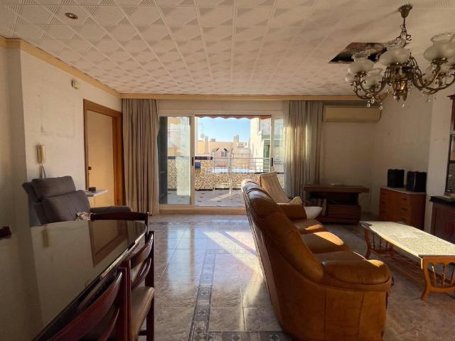 Ático en venta en Benidorm, Colonia Madrid. Ático en venta en Benidorm zona colonia Madrid. Áticos.