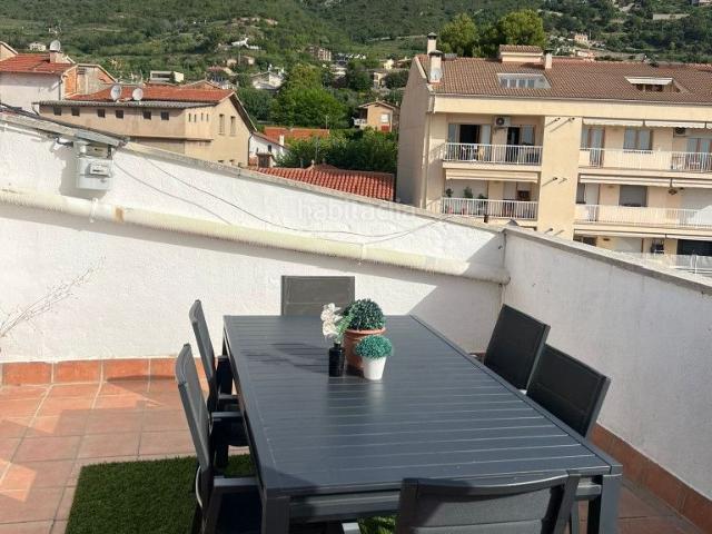 Ático en venta en Berga. Ático en el Centro de Berga ¡Tu Refugio en las Alturas!. Áticos.