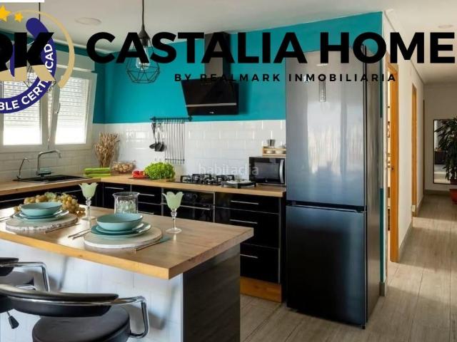 Ático en venta en Burriana, Llombai. ¡Elegante Ático Reformado en Burriana con Amplia Terraza y Vistas!. Áticos.