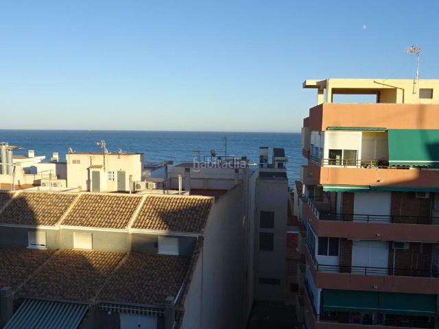 Ático en venta en Campello el, Campello Playa. ATICO CON VISTAS AL MAR, Y TERRAZA AL MISMO NIVEL DEL SALON. Áticos Campello.
