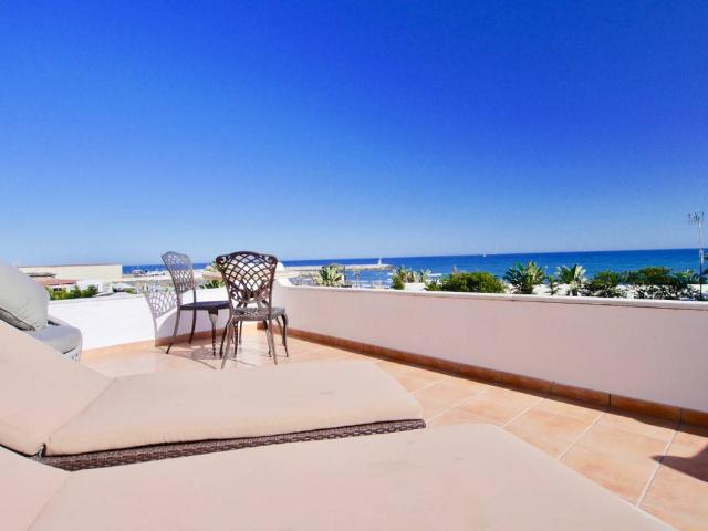 Ático en Venta en Cabopino Artola