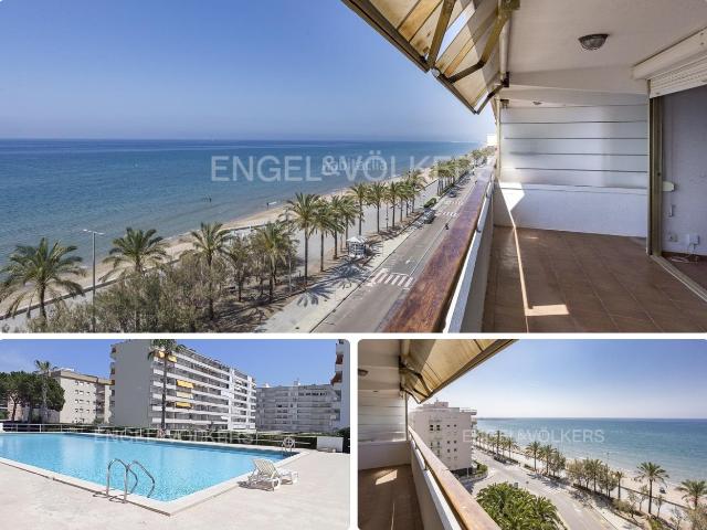 Ático en venta en Calafell, L´Estany Costa Dorada. Ático en primera línea de mar !. Áticos.