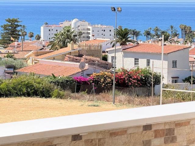 Ático en venta en Caleta de Velez. Espectacular ático en Caleta de Vélez Urbanización Baviera Golf, a tan solo 800 metros de la playa. Áticos Caleta de.