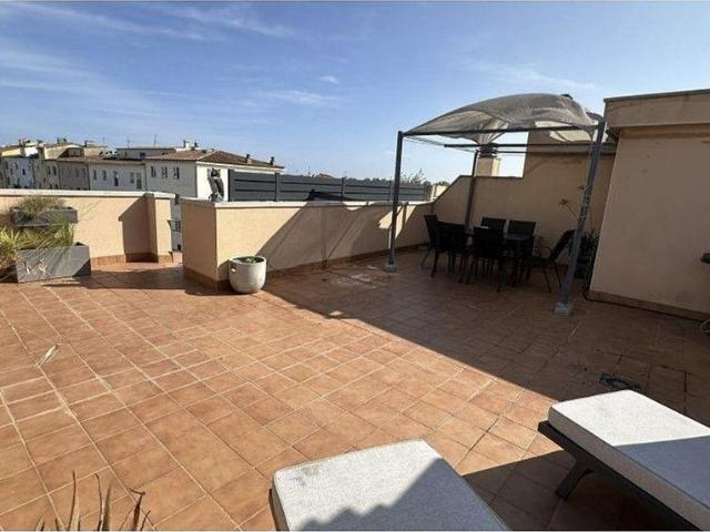Ático en venta en calle Alberes, Castelló d´Empúries, de 88 m² 2 habitaciones por 285.000