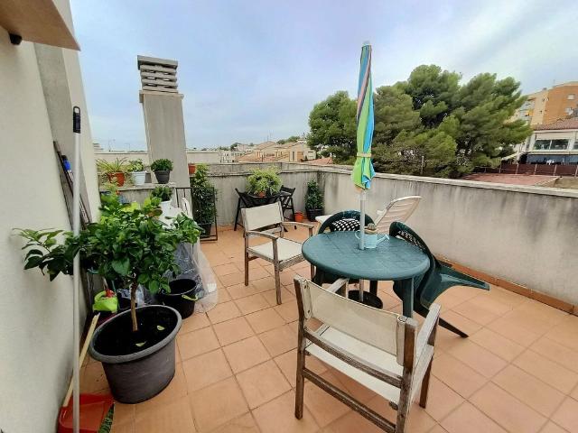 Ático en venta en calle Anglaterra, Calafell, de 46 m² 1 habitación por 156.000