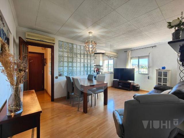 Ático en venta en calle Baix, Montgat, de 120 m² 3 habitaciones por 285.000
