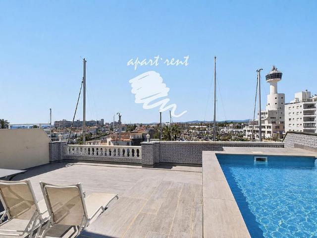 Ático en venta en calle Cavall de Mar, Castelló d´Empúries, de 158 m² 3 habitaciones por 480.000
