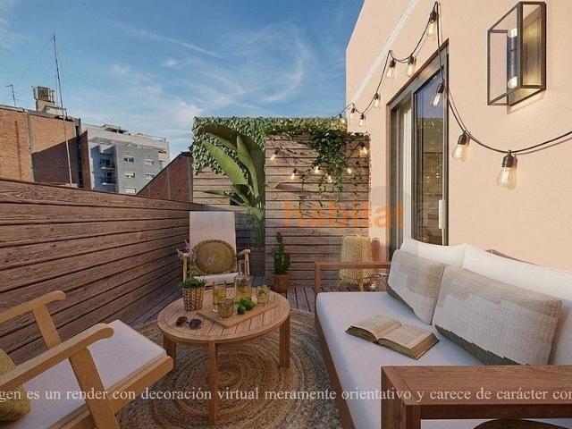 Ático en venta en calle De Violant D'hongria Reina D'aragó, Barcelona, de 57 m² 2 habitaciones por 485.000