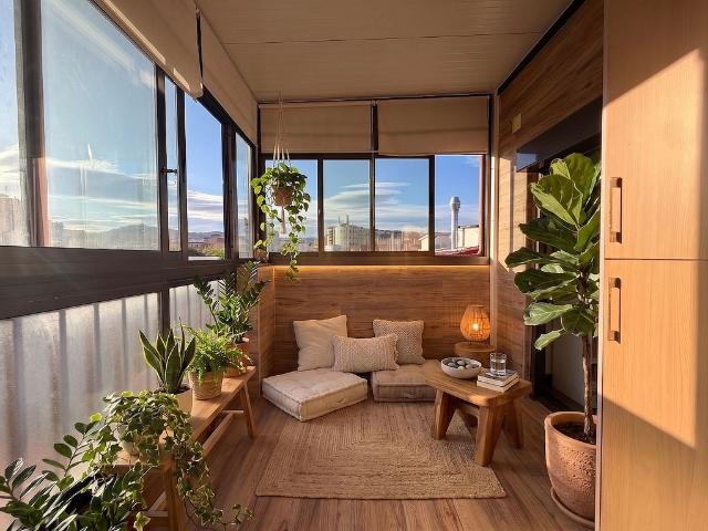 Ático en venta en calle De Bonaventura Pollés, Barcelona, de 49 m² 2 habitaciones por 295.000