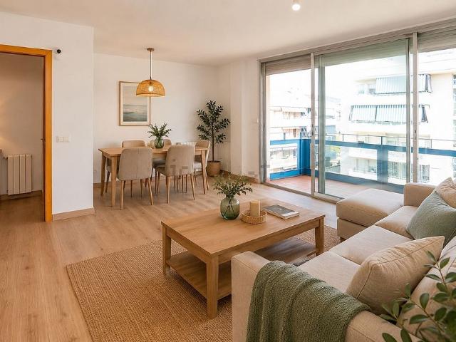 Ático en venta en calle De Cervantes, Badalona, de 114 m² 3 habitaciones por 449.000