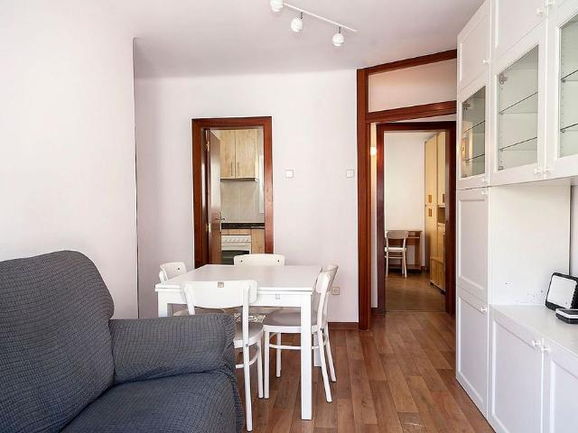 Ático en venta en calle De L'escultor Ordóñez, Barcelona, de 60 m² 3 habitaciones por 270.000