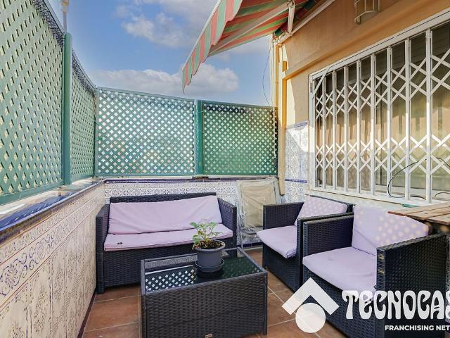 Ático en venta en calle De L'escultor Salcillo, Badalona, de 89 m² 3 habitaciones por 275.000
