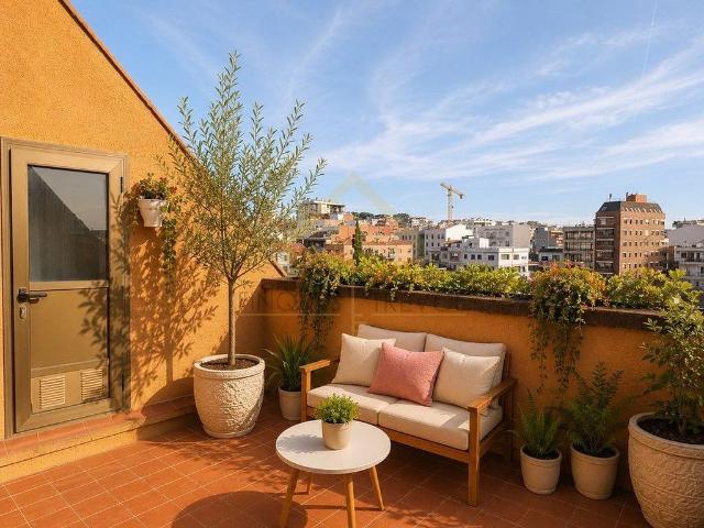 Ático en venta en calle De L'hospital, Granollers, de 122 m² 4 habitaciones por 370.000