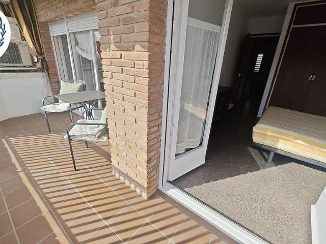 Ático en venta en calle De Lluís de Requesens, Vilanova i La Geltrú, de 64 m² 3 habitaciones por 280.000