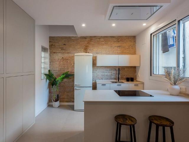 Ático en venta en calle De Maignon, Barcelona, de 57 m² 1 habitación por 347.000