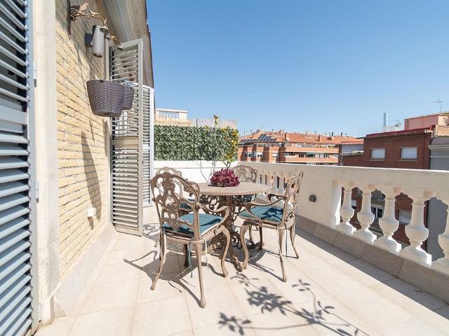Ático en venta en calle De Padilla, Barcelona, de 65 m² 1 habitación por 575.000