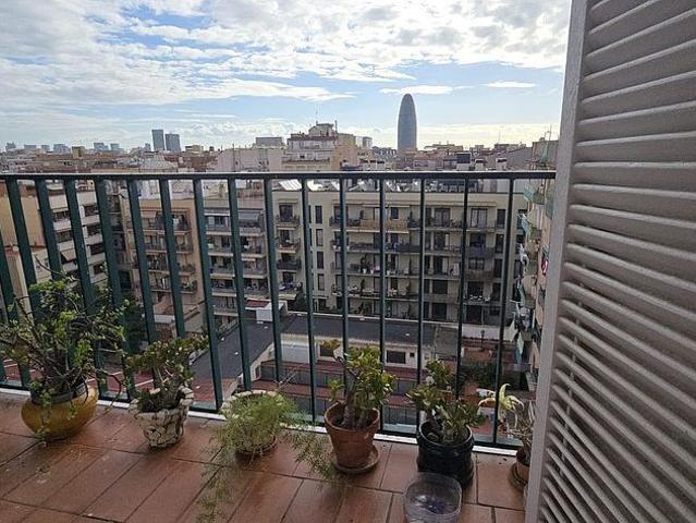 Ático en venta en calle De Provença, Barcelona, de 67 m² 3 habitaciones por 415.000