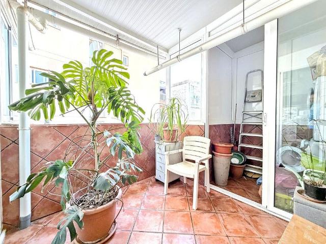 Ático en venta en calle De Rius i Taulet, Badalona, de 80 m² 3 habitaciones por 276.000