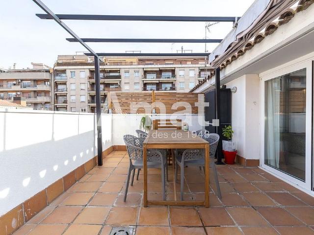 Ático en venta en calle De Sant Cugat, Rubí, de 64 m² 2 habitaciones por 330.000