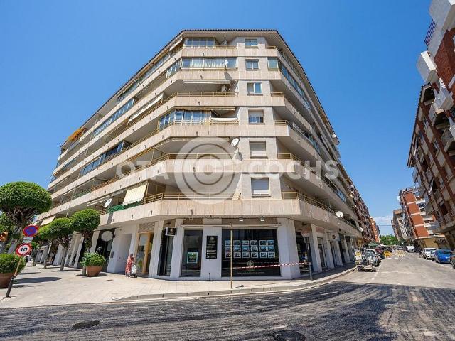 Ático en venta en calle Del País Basc, Cambrils, de 90 m² 3 habitaciones por 399.000