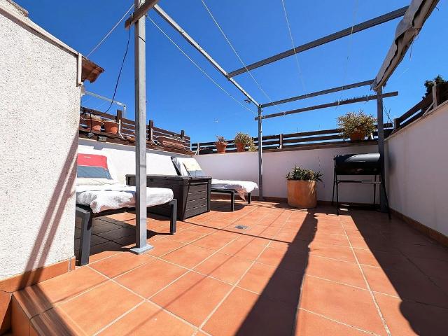 Ático en venta en calle Del Tigre, Vilanova i La Geltrú, de 65 m² 3 habitaciones por 295.000