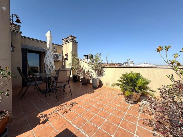 Ático en venta en calle Dels Voluntaris, Terrassa, de 95 m² 3 habitaciones por 389.000